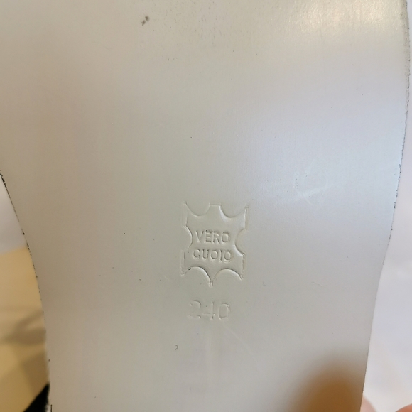 Vintage cowhide patterned Oxfords, furry retro shoes - Picture 6 of 6